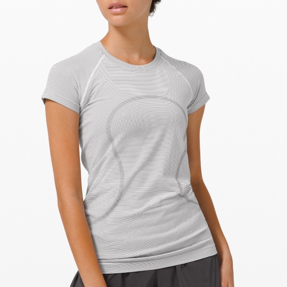 Lululemon Swiftly tech short sleeve 2.0